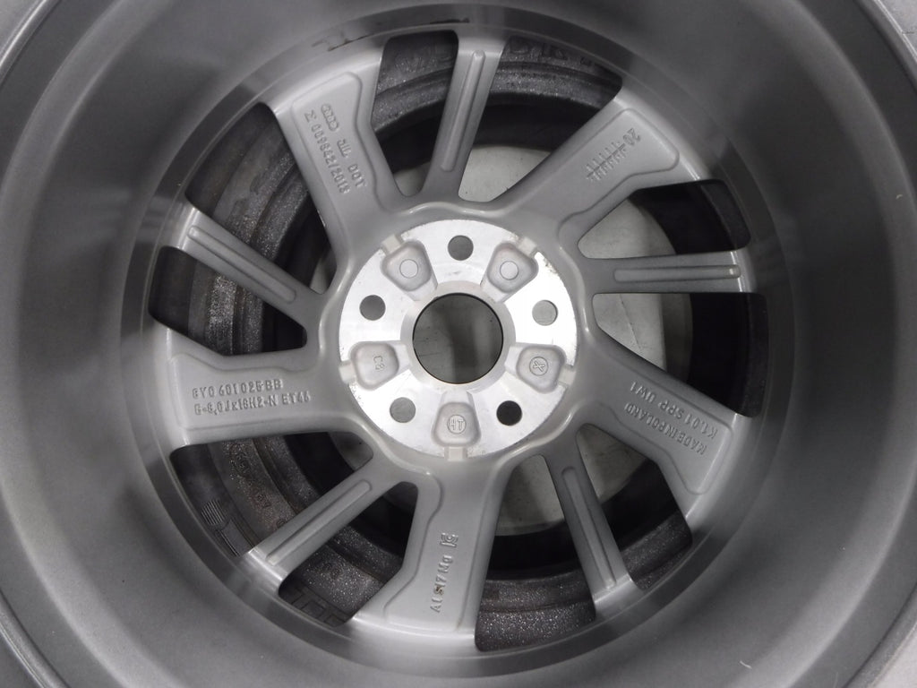 1x Alufelge 18 Zoll 8.0" 5x112 46ET 601025BB Audi A3 Rim Wheel FEL3757028839om