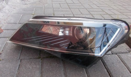 Frontscheinwerfer Skoda Superb III 3V1941015A Xenon Links Scheinwerfer Headlight SCH1492491926bz