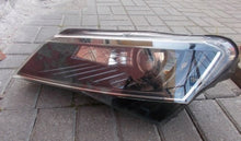 Laden Sie das Bild in den Galerie-Viewer, Frontscheinwerfer Skoda Superb III 3V1941015A Xenon Links Scheinwerfer Headlight SCH1492491926bz
