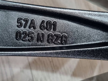 Laden Sie das Bild in den Galerie-Viewer, 1x Alufelge 18 Zoll 7.0" 5x112 45ET Glanz Graphit 57A601025N Mg Karoq Rim Wheel FEL5554267838oi