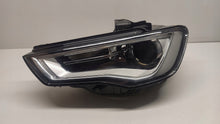 Laden Sie das Bild in den Galerie-Viewer, Frontscheinwerfer Audi A3 8V0941031 Xenon Links Scheinwerfer Headlight