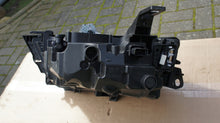 Laden Sie das Bild in den Galerie-Viewer, Frontscheinwerfer Opel Astra L 9855316880 LED Rechts Scheinwerfer Headlight