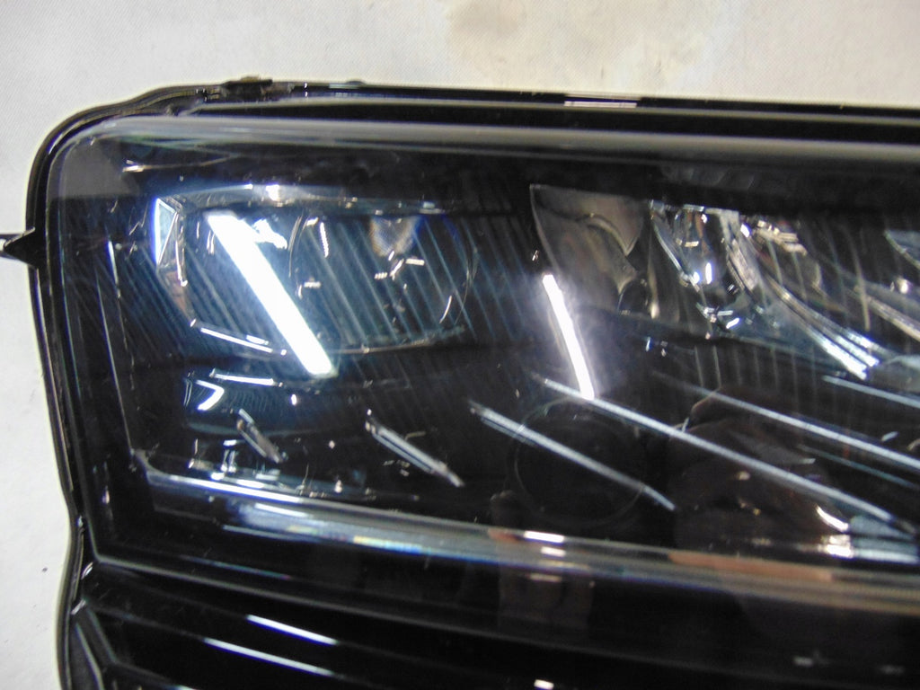Frontscheinwerfer Skoda Karoq 57B941016B LED Rechts Scheinwerfer Headlight SCH7812670696lz