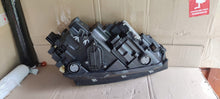 Laden Sie das Bild in den Galerie-Viewer, Frontscheinwerfer Skoda Scala 657941015A LED Links Scheinwerfer Headlight SCH7240619282od
