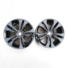 Laden Sie das Bild in den Galerie-Viewer, 1x Alufelge 18 Zoll 7.5&quot; 5x112 51ET Glanz Schwarz 6885381 BMW F39 X1 F48