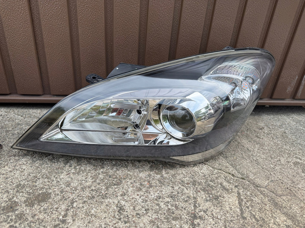 Frontscheinwerfer Kia Ceed 92101-1H500 Ein Satz Scheinwerfer Headlight