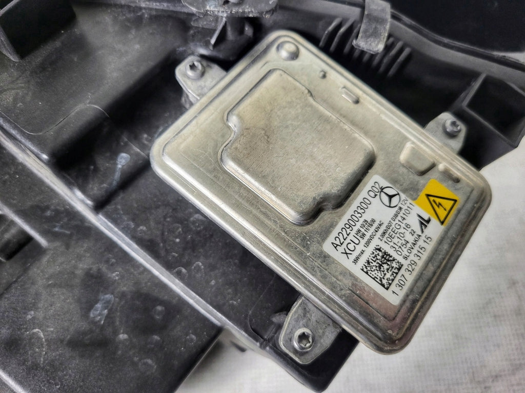 Frontscheinwerfer Mercedes-Benz X156 A1569061800 Bi-Xenon Rechts Headlight SCH1656167080pe
