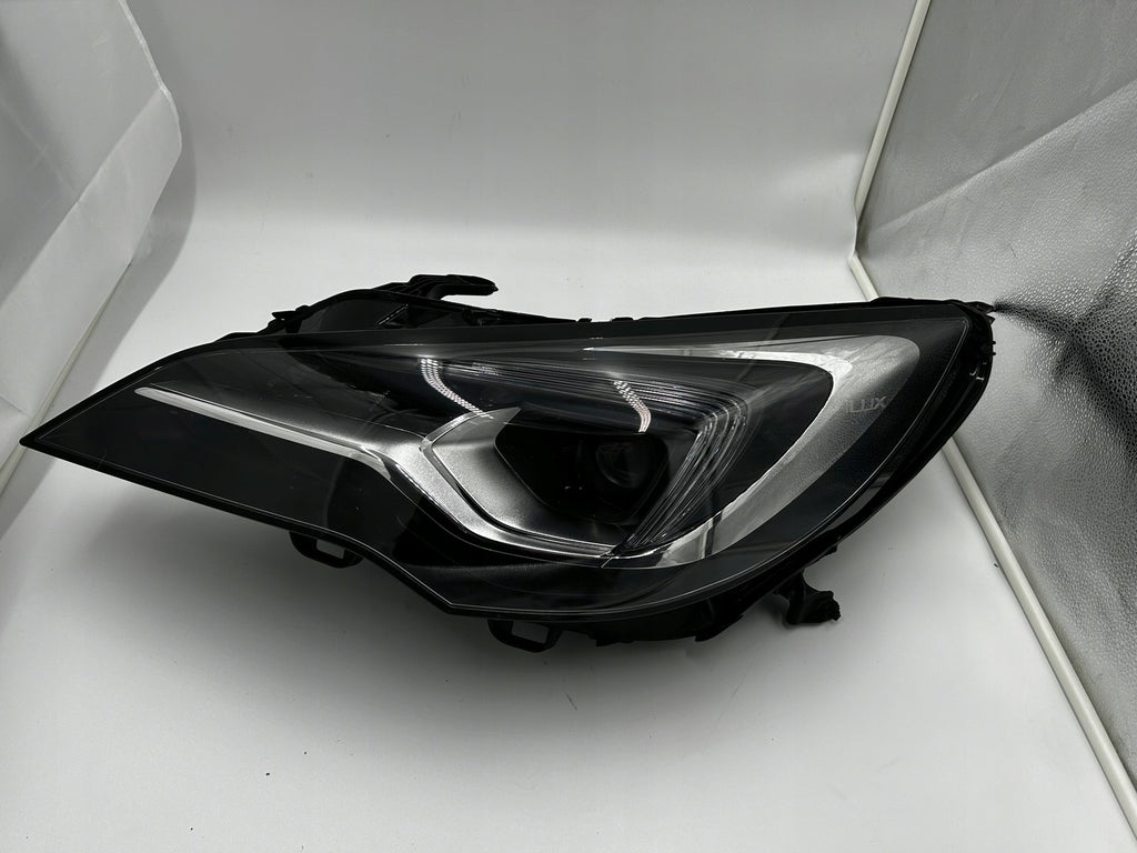 Frontscheinwerfer Opel Astra 39228714 Links Scheinwerfer Headlight SCH8153873658yc