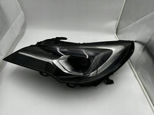 Laden Sie das Bild in den Galerie-Viewer, Frontscheinwerfer Opel Astra 39228714 Links Scheinwerfer Headlight SCH8153873658yc