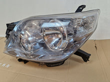 Laden Sie das Bild in den Galerie-Viewer, Frontscheinwerfer Toyota Land Cruiser Xenon Ein Satz Scheinwerfer Headlight SCH1714608321hp