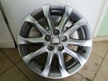 Laden Sie das Bild in den Galerie-Viewer, 1x Alufelge 18 Zoll 7.0" 5x114.3 50ET Silber Mazda Cx3 Rim Wheel FEL2618307730tm