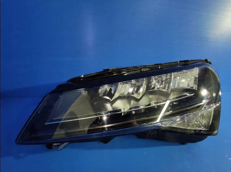 Frontscheinwerfer Skoda Superb III 3V1941015C Full LED Links Headlight