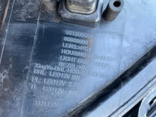 Laden Sie das Bild in den Galerie-Viewer, Frontscheinwerfer Citroën C5 Aircross 9818005180 LED Rechts oder Links