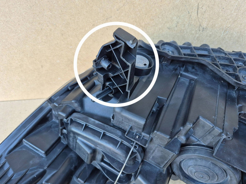 Frontscheinwerfer Ford Kuga II CV4413W029AE Rechts Scheinwerfer Headlight SCH1091989052jw
