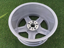 Laden Sie das Bild in den Galerie-Viewer, 1x Alufelge 19 Zoll 9.5" 5x112 46ET Glanz Silber A1644011902 Mercedes-Benz Amg FEL4796166329qe