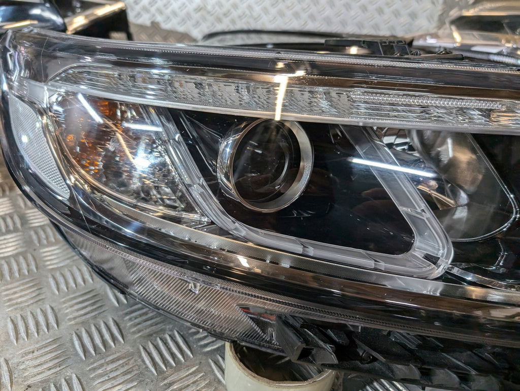 Frontscheinwerfer Kia Sorento II 921022P630 Xenon Rechts Scheinwerfer Headlight