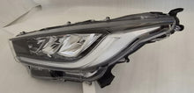 Laden Sie das Bild in den Galerie-Viewer, Frontscheinwerfer Toyota Yaris 2019- Full LED Links Scheinwerfer Headlight SCH6755629216jw