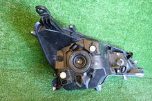 Load image into Gallery viewer, Frontscheinwerfer Mitsubishi Space Star 8301D445 Links Scheinwerfer Headlight SCH7152313864va