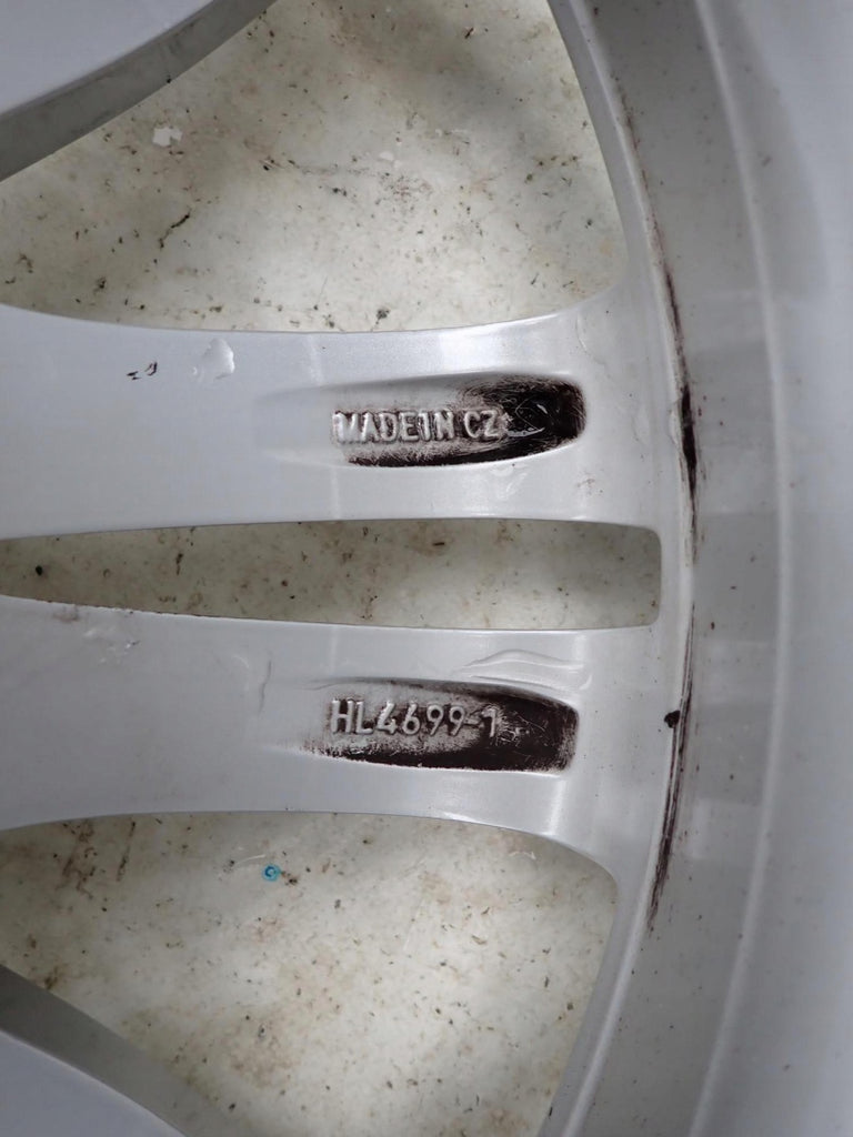 1x Alufelge 17 Zoll 8.0" 5x120 53ET Glanz Silber 7845851 BMW F20 Rim Wheel FEL7861657296sj