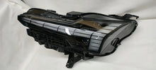 Laden Sie das Bild in den Galerie-Viewer, Frontscheinwerfer Volvo 80000401 LED Links Scheinwerfer Headlight SCH7241055944ao