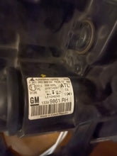 Laden Sie das Bild in den Galerie-Viewer, Frontscheinwerfer Opel Zafira C 133999861RH Rechts Scheinwerfer Headlight
