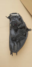 Load image into Gallery viewer, Frontscheinwerfer Renault Clio IV 260605046R Full LED Links Headlight SCH3353578202it
