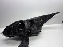 Load image into Gallery viewer, Frontscheinwerfer Ford Focus III BM5113D154AG Rechts Scheinwerfer Headlight SCH3918767824pu