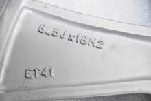 Laden Sie das Bild in den Galerie-Viewer, 1x Alufelge 18 Zoll 8.5&quot; 5x112 41ET Glanz Silber 3V0601025BC Skoda Superb Iii