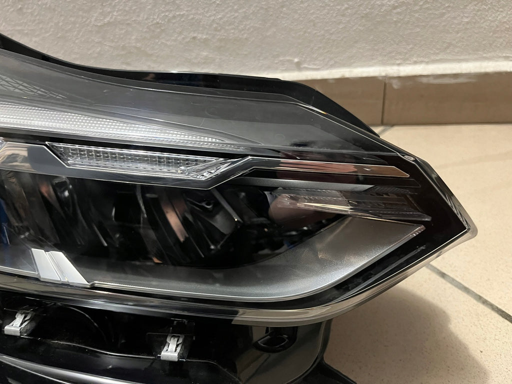 Frontscheinwerfer Renault Captur II 260104525R Full LED Rechts Headlight