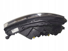 Laden Sie das Bild in den Galerie-Viewer, Frontscheinwerfer Skoda Kamiq 658941016B Rechts Scheinwerfer Headlight SCH2834561240gw