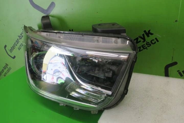 Frontscheinwerfer Hyundai Starex 92102-4H610 Rechts Scheinwerfer Headlight SCH8231758224rk
