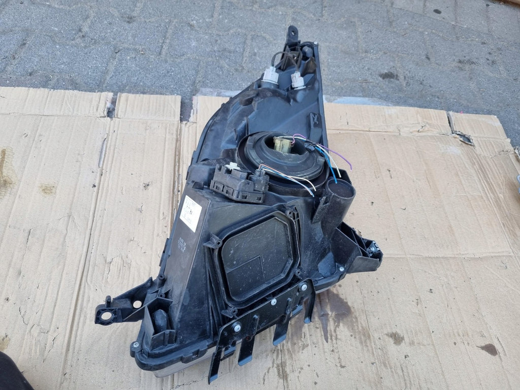 Frontscheinwerfer Toyota Prius Rechts Scheinwerfer Headlight SCH8249277925xu