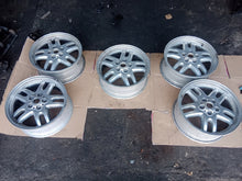 Laden Sie das Bild in den Galerie-Viewer, 1x Alufelge 18 Zoll 7.5&quot; 5x120 6750217-7 Land Rover Range Rim Wheel