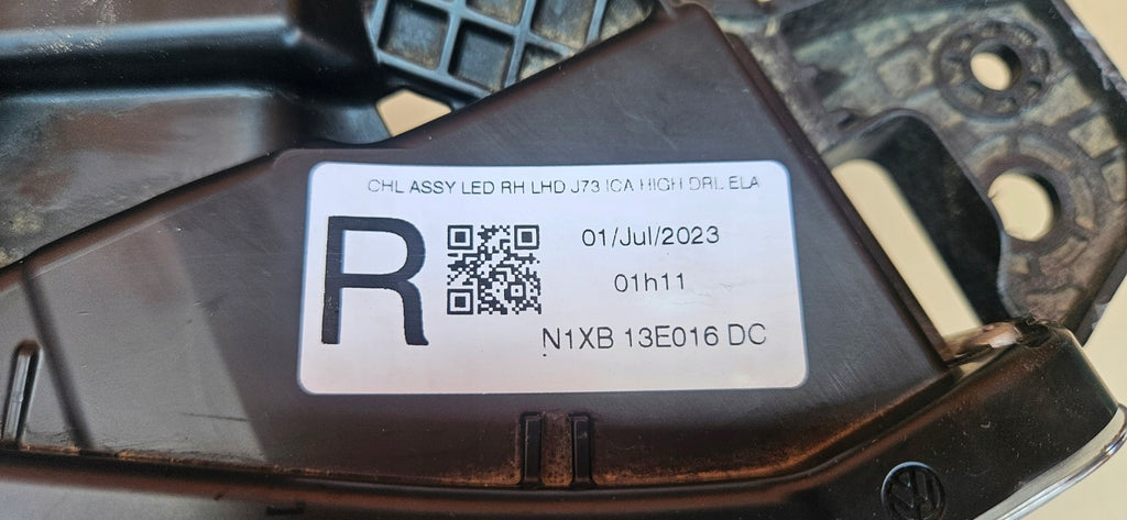 Frontscheinwerfer VW Amarok N1XB13E016DC LED Rechts Scheinwerfer Headlight SCH1317189285pe