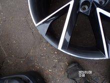 Laden Sie das Bild in den Galerie-Viewer, 1x Alufelge 19 Zoll 8.0&quot; 5x112 45ET 57A601025R Skoda Karoq Rim Wheel