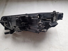 Laden Sie das Bild in den Galerie-Viewer, Frontscheinwerfer Skoda Octavia IV 5E4941016B Rechts Scheinwerfer Headlight SCH6151981651fb