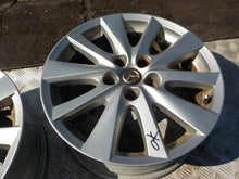Laden Sie das Bild in den Galerie-Viewer, 4x Alufelge 17 Zoll 7.0" 5x114.3 50ET Glanz Silber Mazda Cx-5 Cx5 Cx-3 Cx3 Mx5 FEL8480061153cn