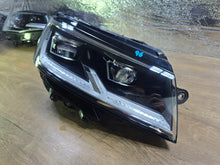 Laden Sie das Bild in den Galerie-Viewer, Frontscheinwerfer VW T6 7L1941036D Rechts Scheinwerfer Headlight SCH6150406008jp