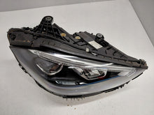 Laden Sie das Bild in den Galerie-Viewer, Frontscheinwerfer Mercedes-Benz W206 A2069068204 Rechts Scheinwerfer Headlight SCH6911206325hl
