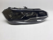 Laden Sie das Bild in den Galerie-Viewer, Frontscheinwerfer VW Polo 2G1941006 LED Rechts Scheinwerfer Headlight