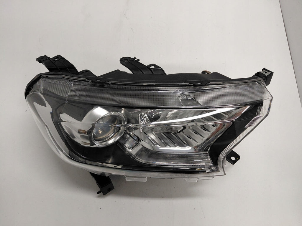 Frontscheinwerfer Ford Ranger Rechts Scheinwerfer Headlight SCH1598207528eg