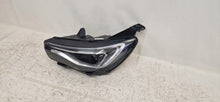 Laden Sie das Bild in den Galerie-Viewer, Frontscheinwerfer Opel Grandland X YP00016180 LED Links Scheinwerfer Headlight