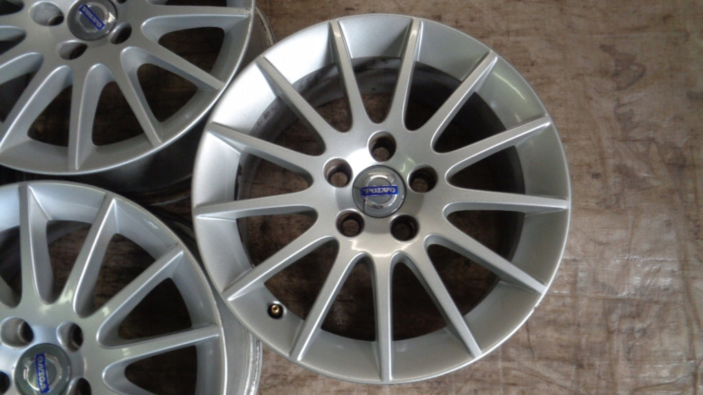 4x Alufelge 16 Zoll 6.5" 5x108 45ET Glanz Silber 9466832 Volvo V70 I C70 FEL5900777716tx