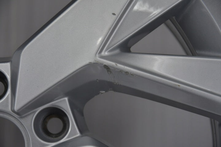 1x Alufelge 18 Zoll 7.0" 5x112 43ET Glanz Silber 5NN601025P VW Rim Wheel FEL3522267782zh