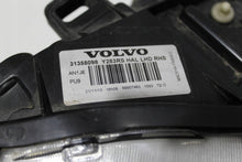 Load image into Gallery viewer, Frontscheinwerfer Volvo V60 I 31358098 Xenon Rechts Scheinwerfer Headlight SCH9949178382fe