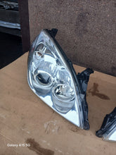 Laden Sie das Bild in den Galerie-Viewer, Frontscheinwerfer Opel Vectra A C 88312289 Ein Satz Scheinwerfer Headlight SCH2895461471ez