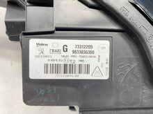 Laden Sie das Bild in den Galerie-Viewer, Frontscheinwerfer Peugeot 2008 208 II 9833036380 LED Links Headlight