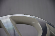 Load image into Gallery viewer, 1x Alufelge 17 Zoll 7.0" 4x100 40ET Glanz Weiß 403008829 Renault Rim Wheel FEL9183072530wa