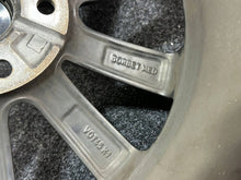 Load image into Gallery viewer, 1x Alufelge 17 Zoll 6.5" 5x112 41ET Glanz Silber 3G0071497C VW Passat B8 FEL5352257059zw