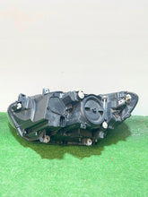 Laden Sie das Bild in den Galerie-Viewer, Frontscheinwerfer BMW 1 F21 F20 735839211 Rechts Scheinwerfer Headlight SCH2203497228nx